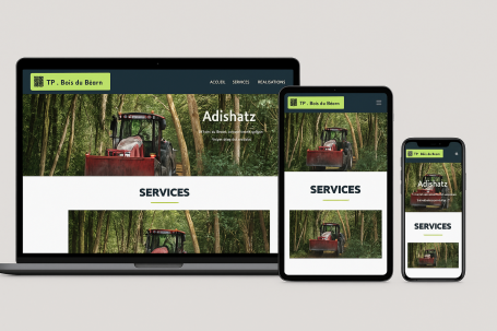 Site web responsive affichant des services sur des appareils variés en milieu naturel.